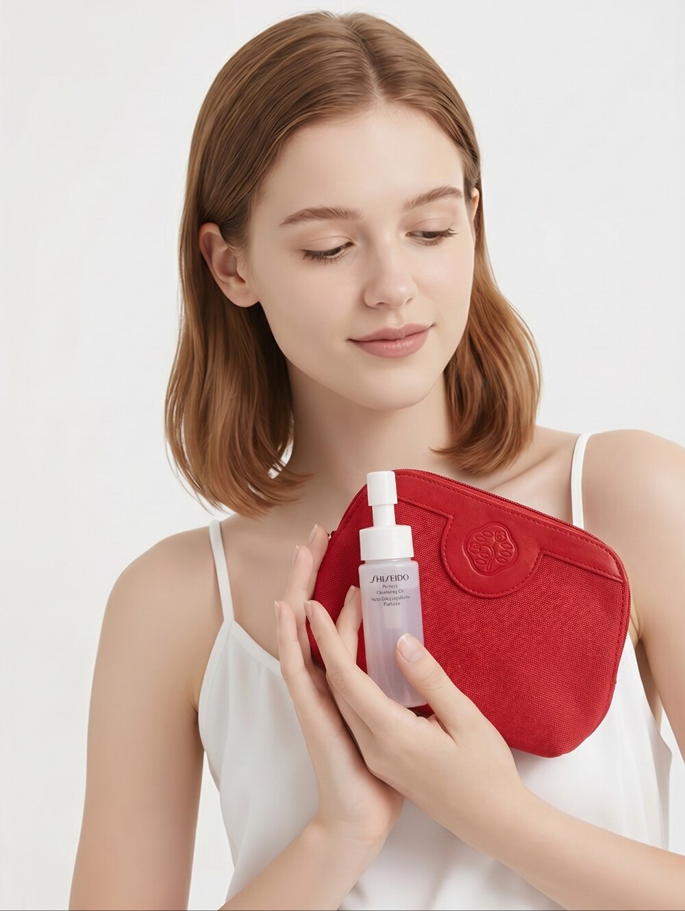 Shiseido Cleansing Oil with Red Makeup Pouch
